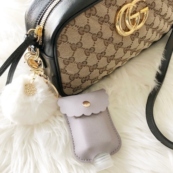 𝅺SANITIZER holder keychain with bonus Pom keychain - Picture 9 of 9